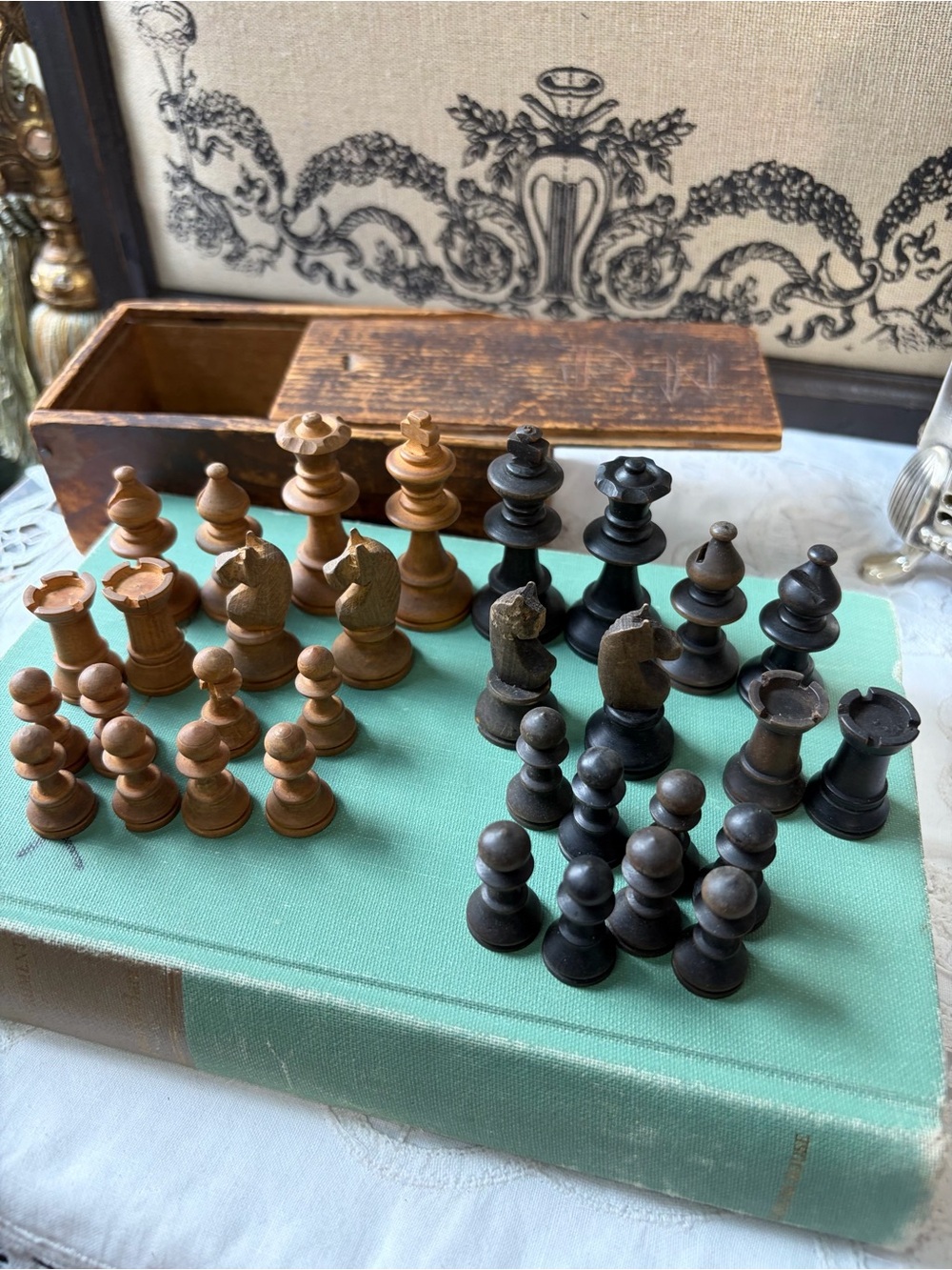 Vintage hand carved wood Chess set wooden box FRANCE